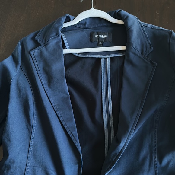 NWT Liverpool Navy Stretch Twill Blazer, size M - Picture 6 of 7